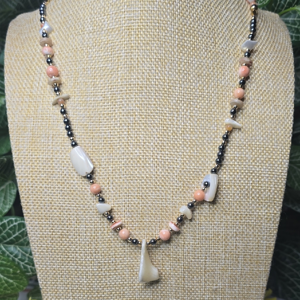 Vintage Boho Mother of Pearl Shell & Pink Coral Strand Necklace